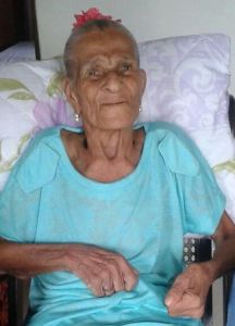 Mãe Dede, as the ialorixá was known, was 90 years old